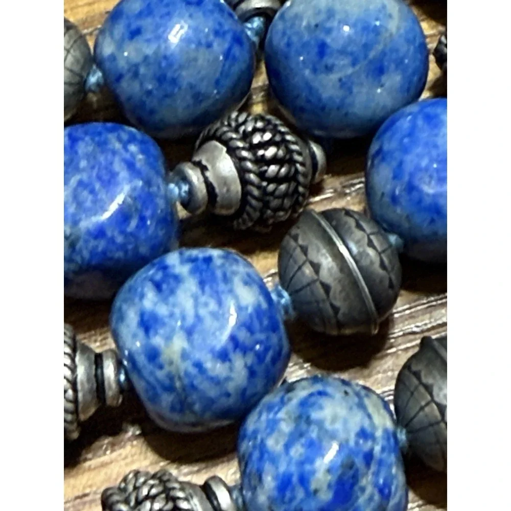 Native Pearl Lapis Lazuli Desert Southwest Native Bench Bead Silver Necklace 31